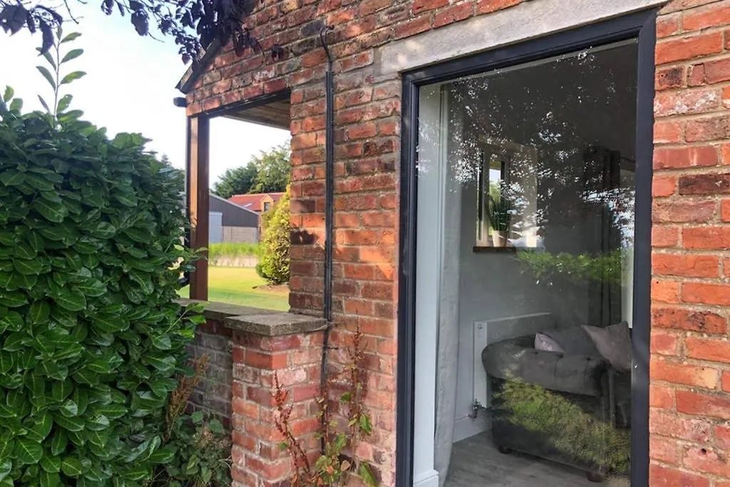 Boundary Stable Villa Pickering Vakantiehuis